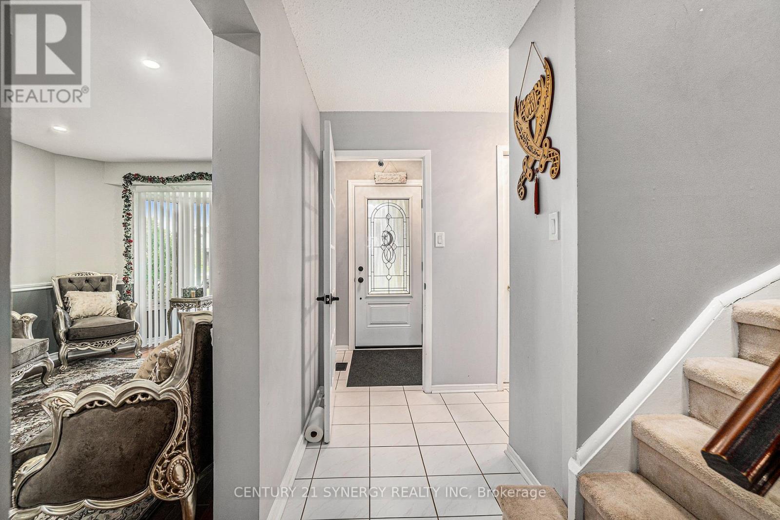 6415 VISENEAU DRIVE - 13