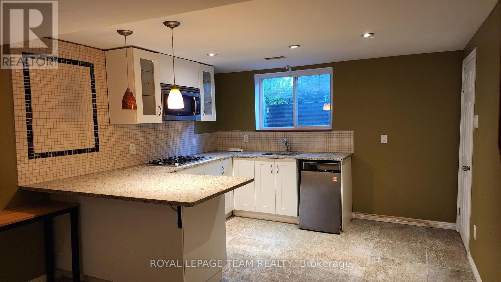 4 Bed, 3 Bath House for Rent in Ottawa – 1013 CADBORO ROAD, Ottawa – MLS# X13498408 - Image 22
