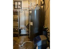 807 8a Avenue, Fox Creek, AB T0H1P0 Photo 37