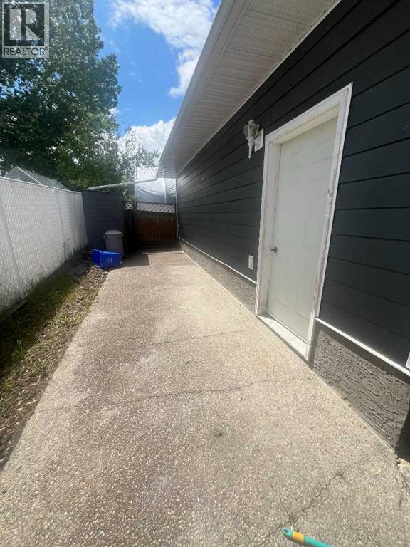 807 8A Avenue - 41