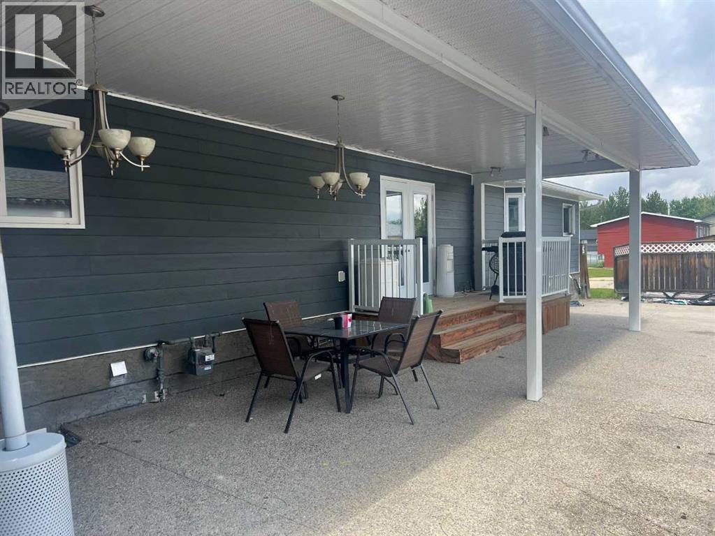 807 8A Avenue - 45