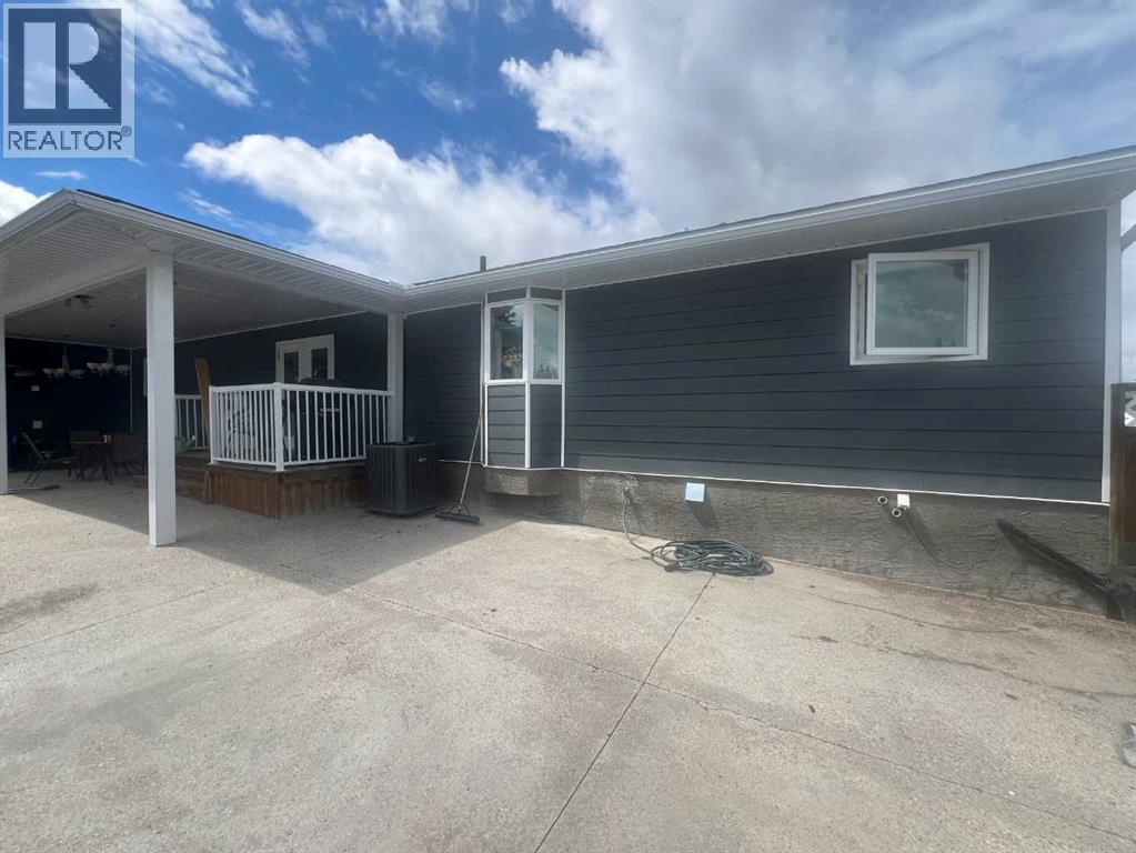 807 8A Avenue - 40