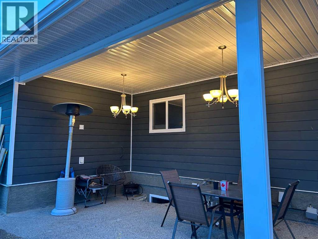 807 8A Avenue - 47