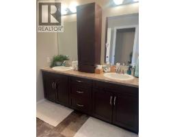 807 8a Avenue, Fox Creek, AB T0H1P0 Photo 21
