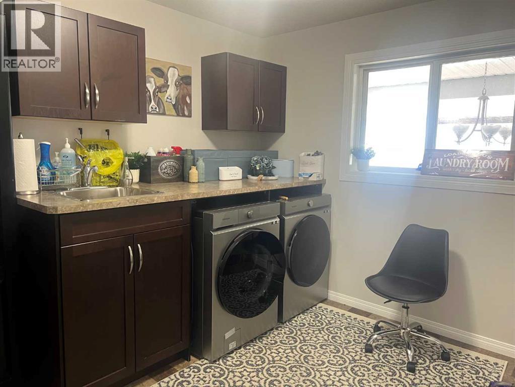 807 8A Avenue - 13