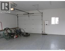 Family room - 110 7th Avenue W, Kindersley, SK S0L1S0 Photo 8