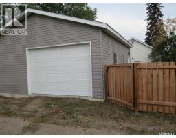 110 7th Avenue W, Kindersley, SK S0L1S0 Photo 10