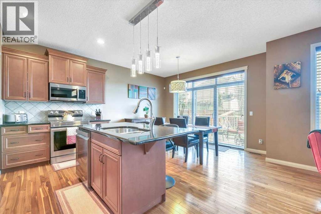 8 Sunset Square - 17