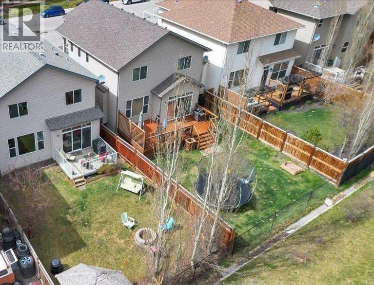 8 Sunset Square - 41