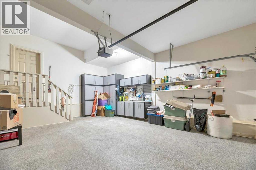 8 Sunset Square - 36