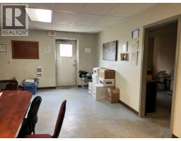 201 1 Street E, Fox Creek, AB T0H1P0 Photo 17