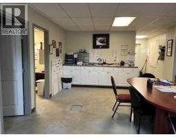 201 1 Street E, Fox Creek, AB T0H1P0 Photo 19