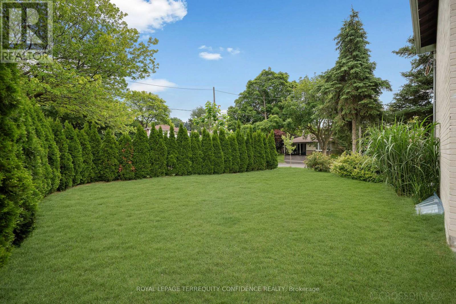 58 SHIPPIGAN CRESCENT - 26