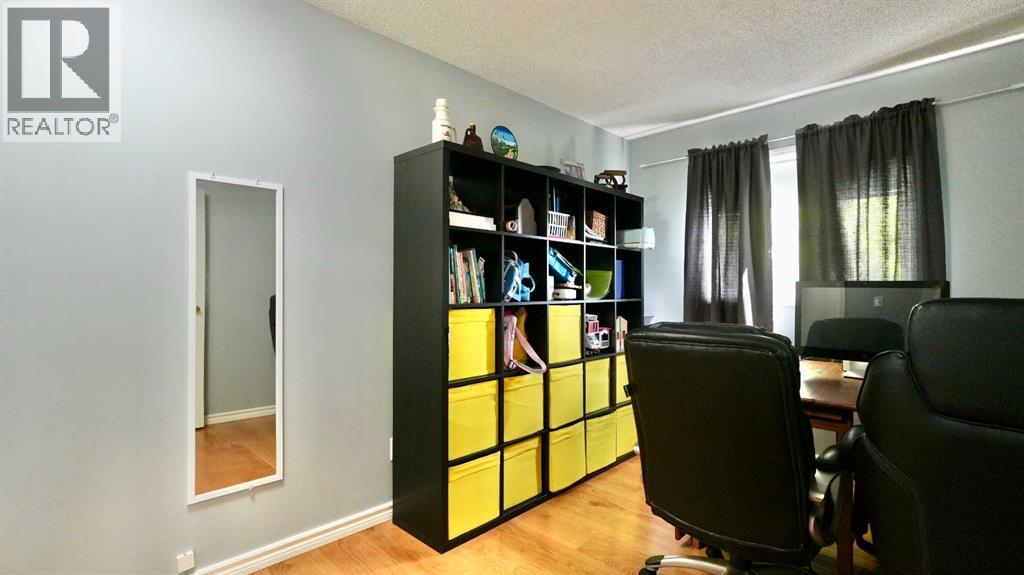 8101 103 Avenue - 31