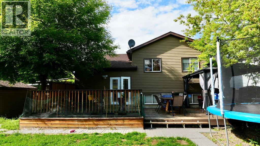 8101 103 Avenue - 50