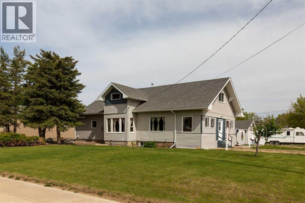 606 5 Street - 1