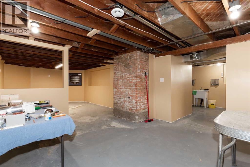 606 5 Street - 31