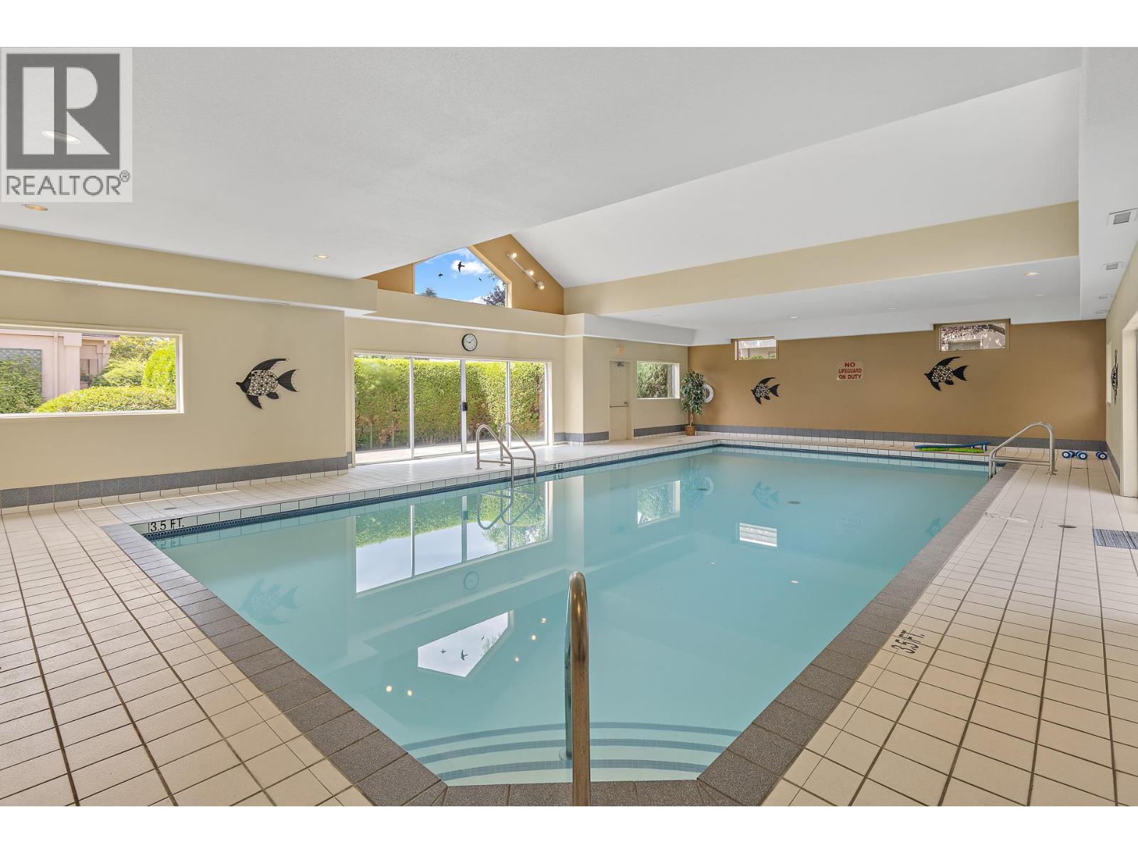 111 650 Lexington Drive, Kelowna