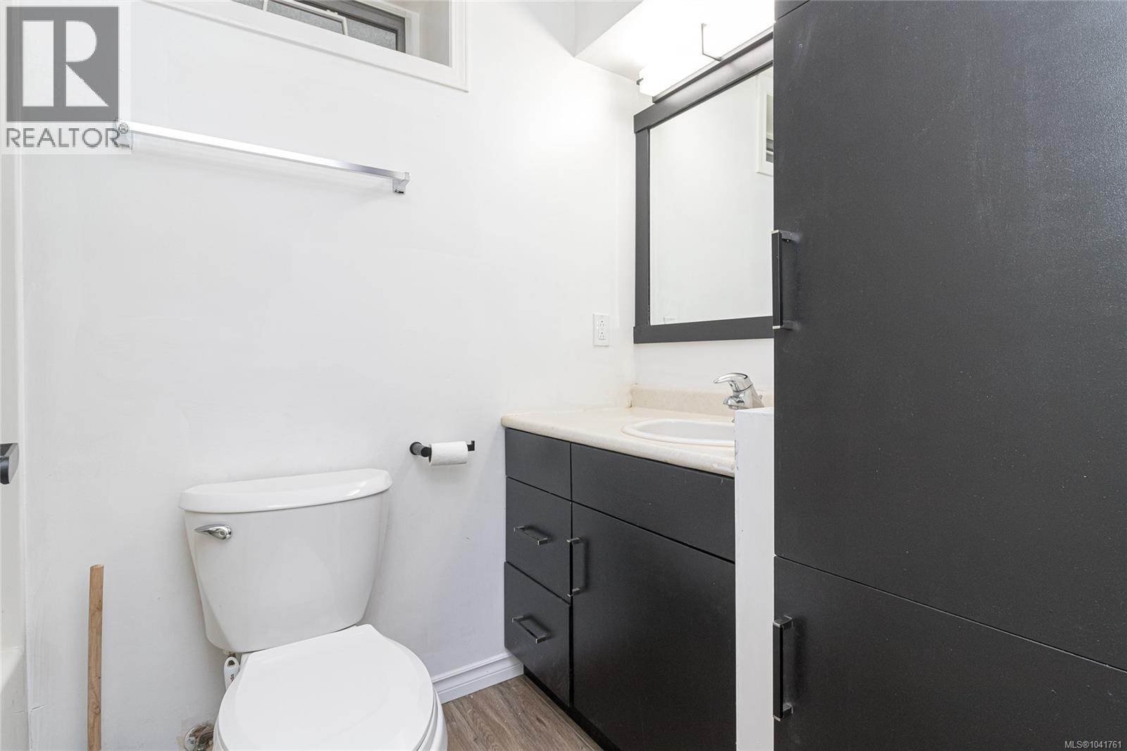 4021 Glanford Ave - 24