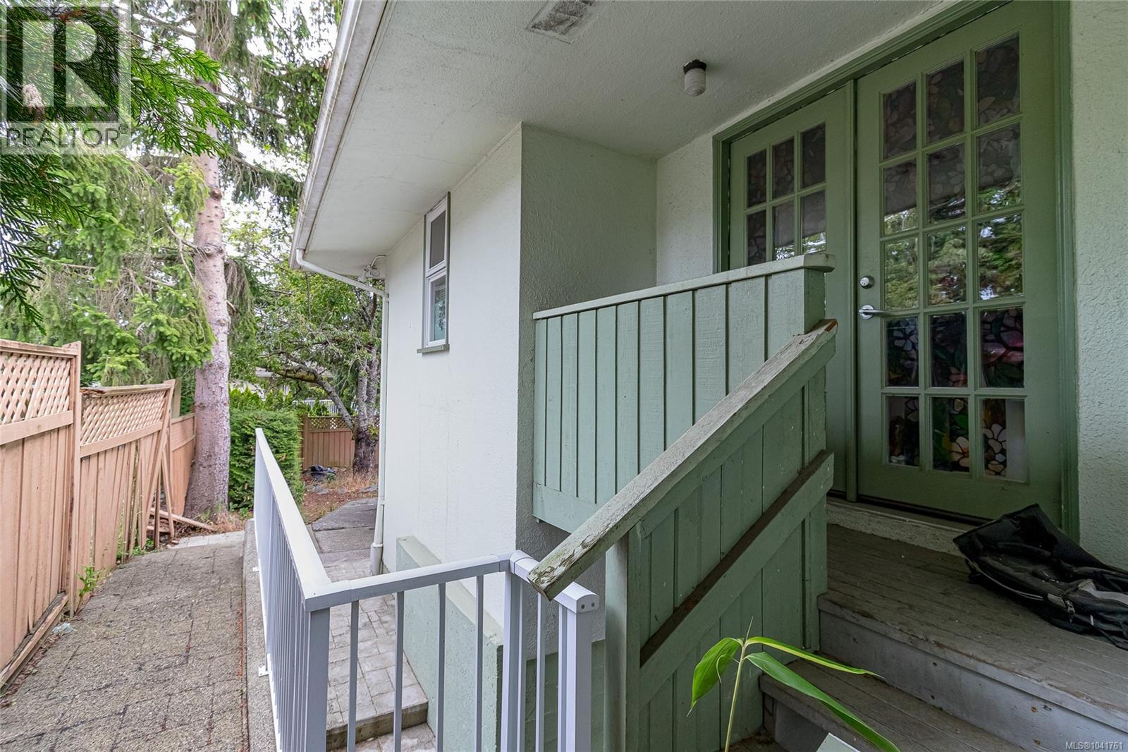 4021 Glanford Ave - 26