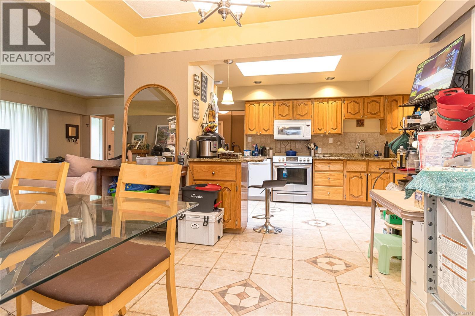 4021 Glanford Ave - 6