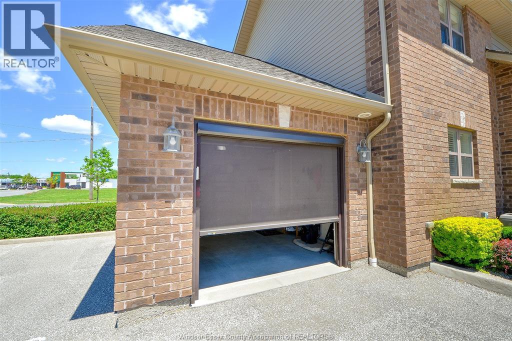 #112 8475 WYANDOTTE STREET East - 23