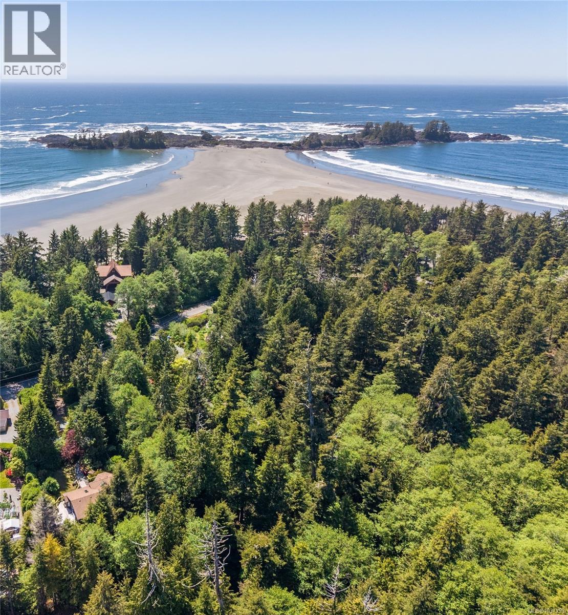 1334 Chesterman Beach Rd - 34