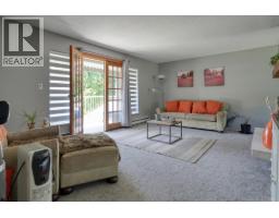 10022 Rolley Crescent, Maple Ridge, BC V2W1J9 Photo 12