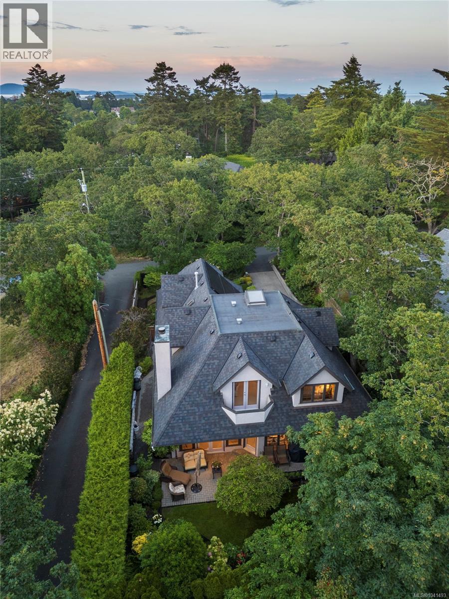 586 Island Rd - 45