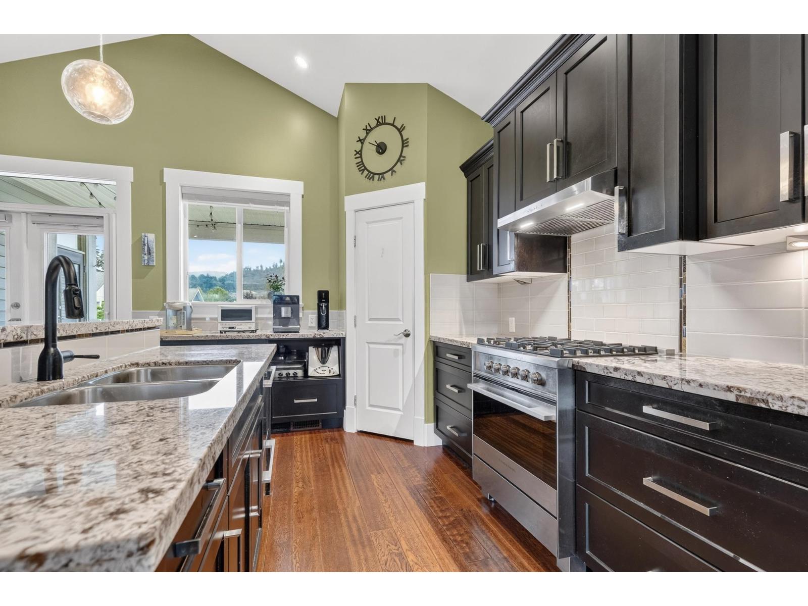 5 Bed, 3 Bath House for Sale in Abbotsford – 2780 BRISTOL DRIVE, Abbotsford – MLS# R3140527 - Image 11