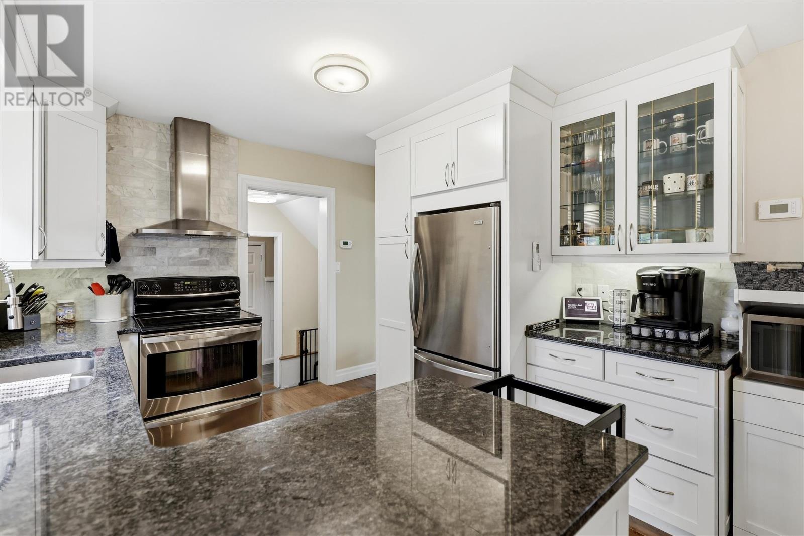 309 Whitney AVE - 10