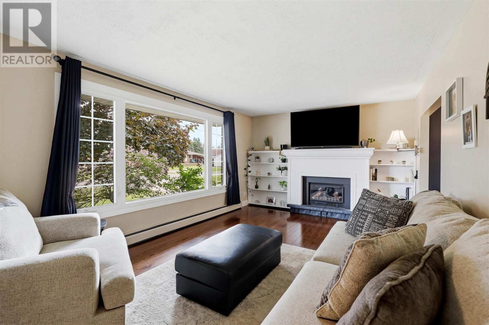 309 Whitney AVE - 4