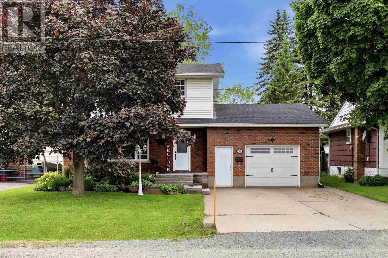 309 Whitney AVE - 48