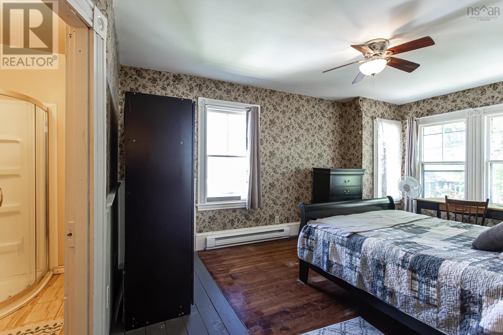 540 Main Street - 23