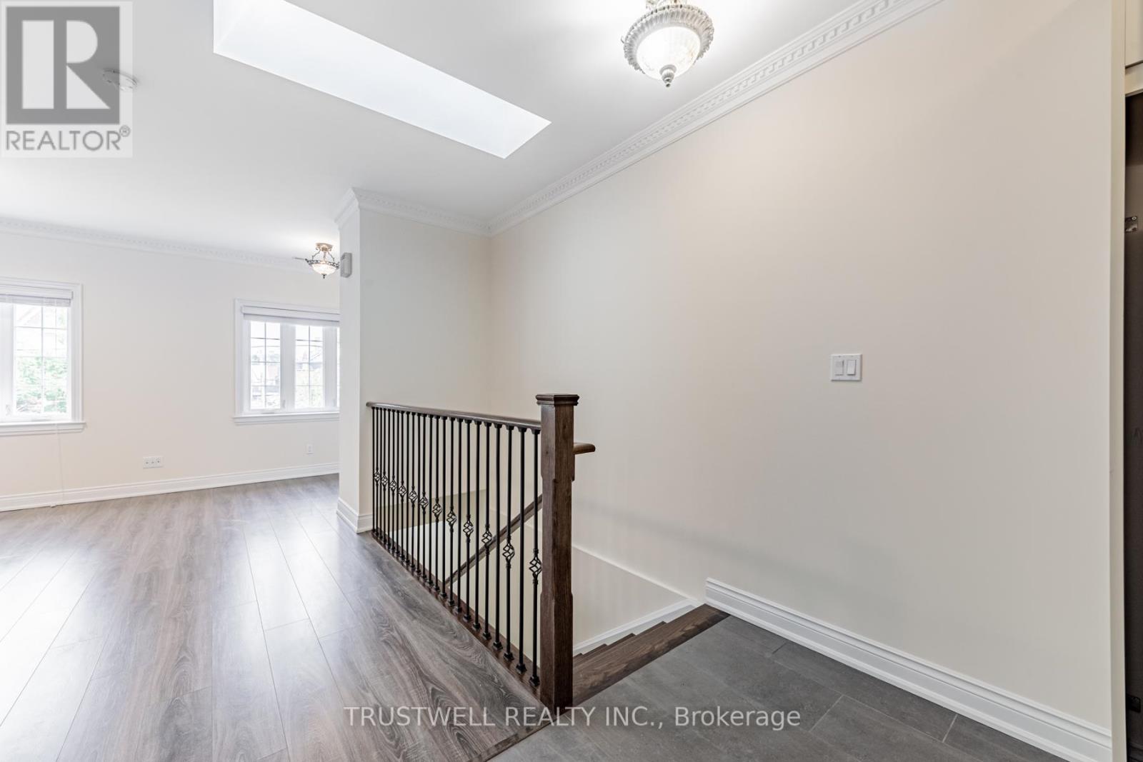 142 BORDEN STREET - 10
