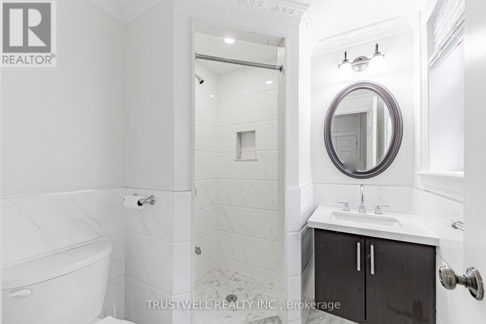 142 BORDEN STREET - 17
