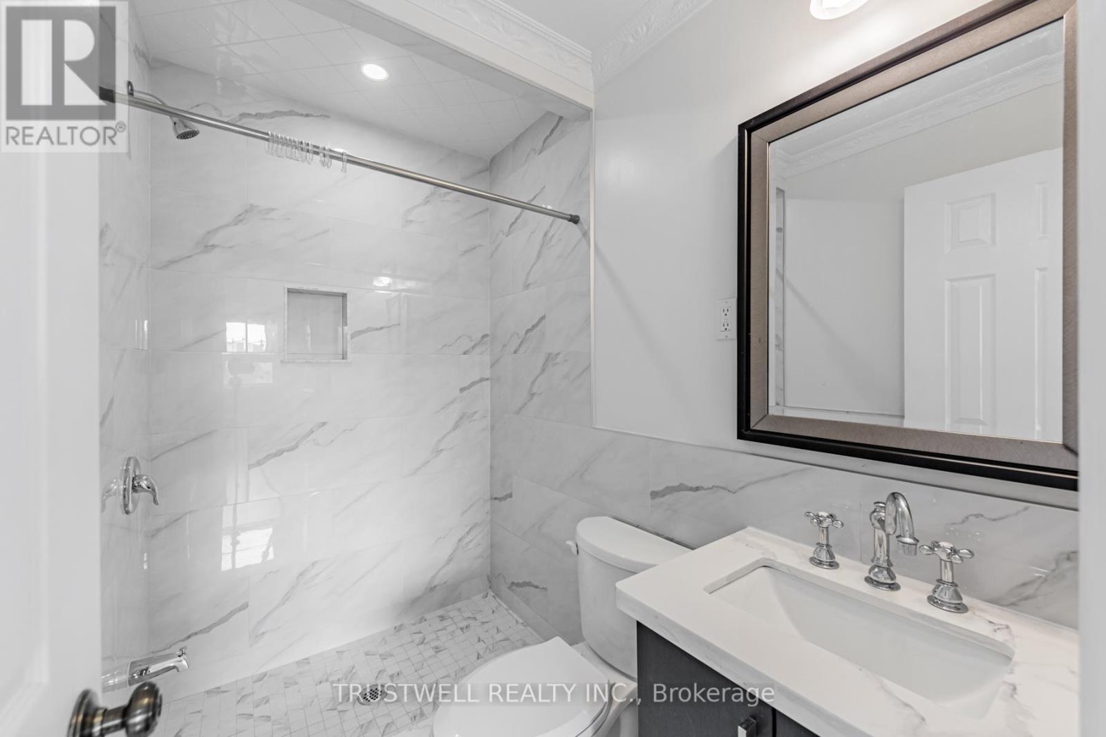 142 BORDEN STREET - 20