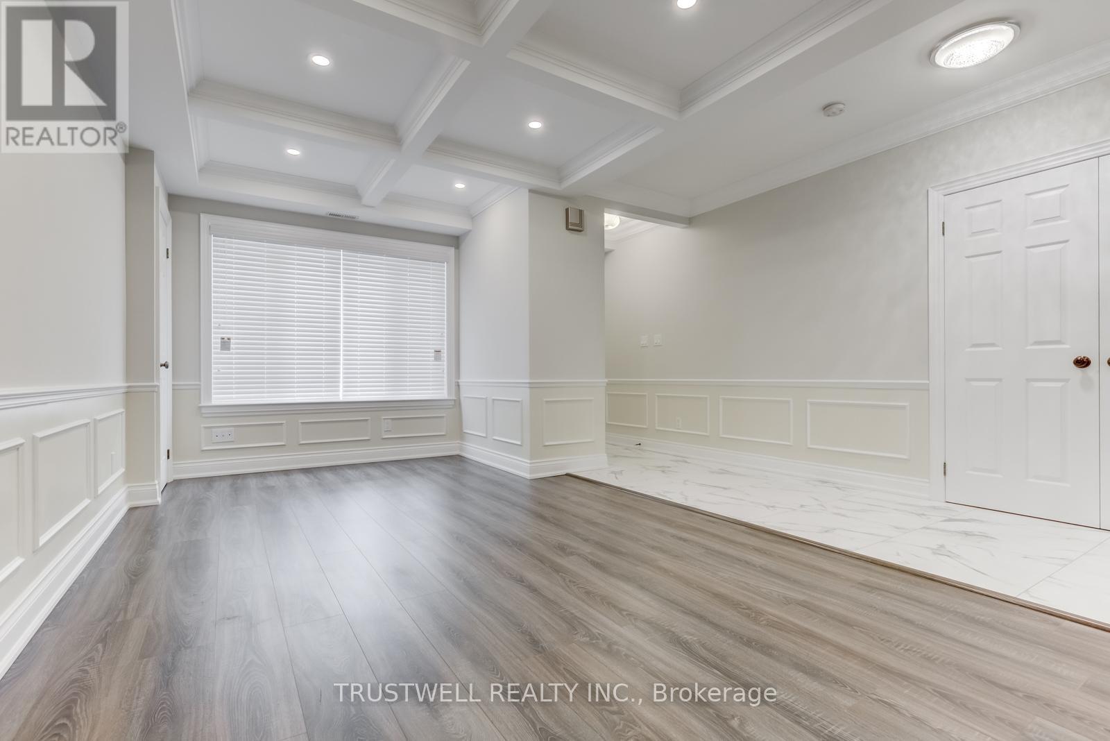 142 BORDEN STREET - 26