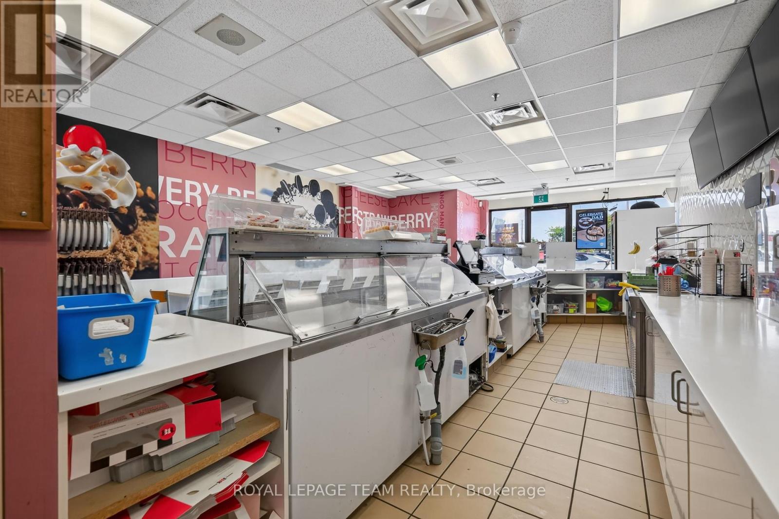 1 Bath Business for Sale in Ottawa – 5 – 888 MEADOWLANDS DRIVE E, Ottawa – MLS# X13498468 - Image 9
