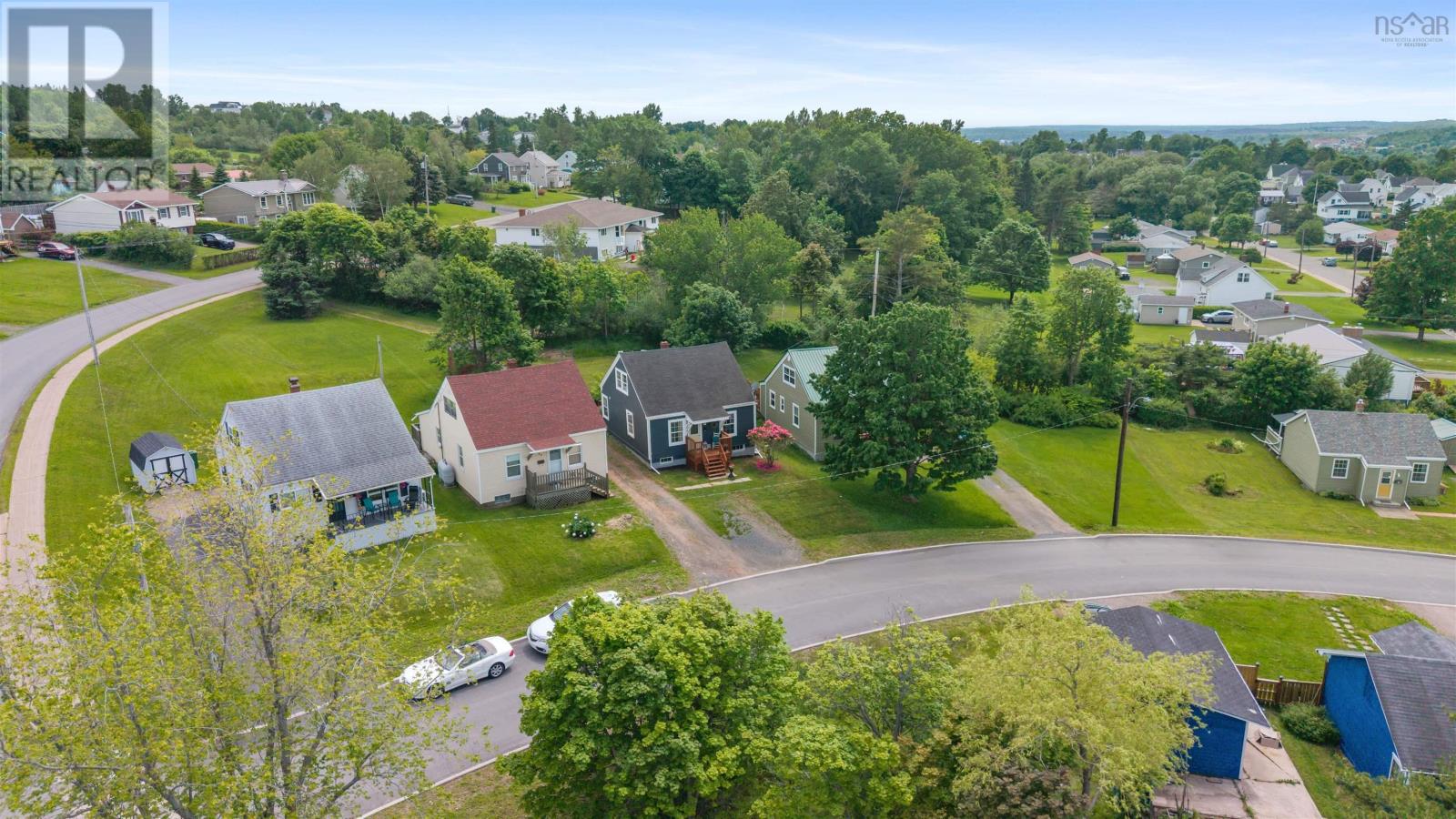 Property 3 of 25 of 43 Highland Drive