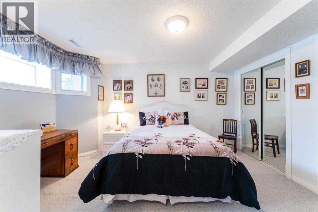 8 Prominence Path SW - 49