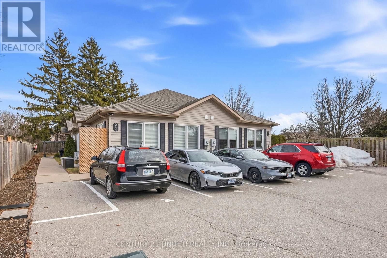 #4 774 ONTARIO STREET - 9