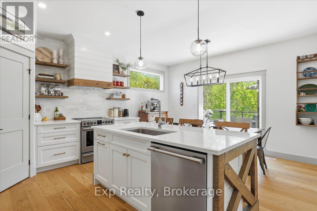 1296 CLEARVIEW ROAD - 3