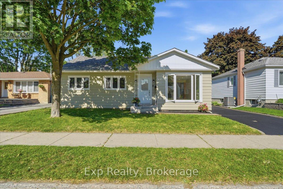 110 HASTINGS DRIVE - 1