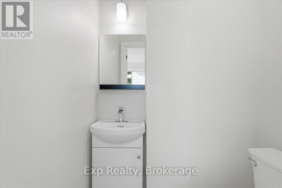 110 HASTINGS DRIVE - 10
