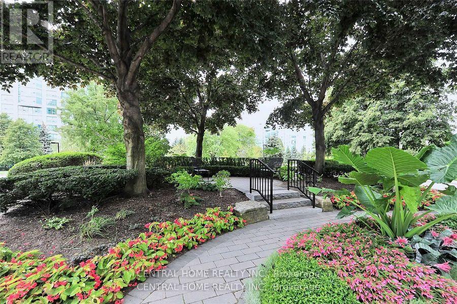 #502 7825 BAYVIEW AVENUE - 3