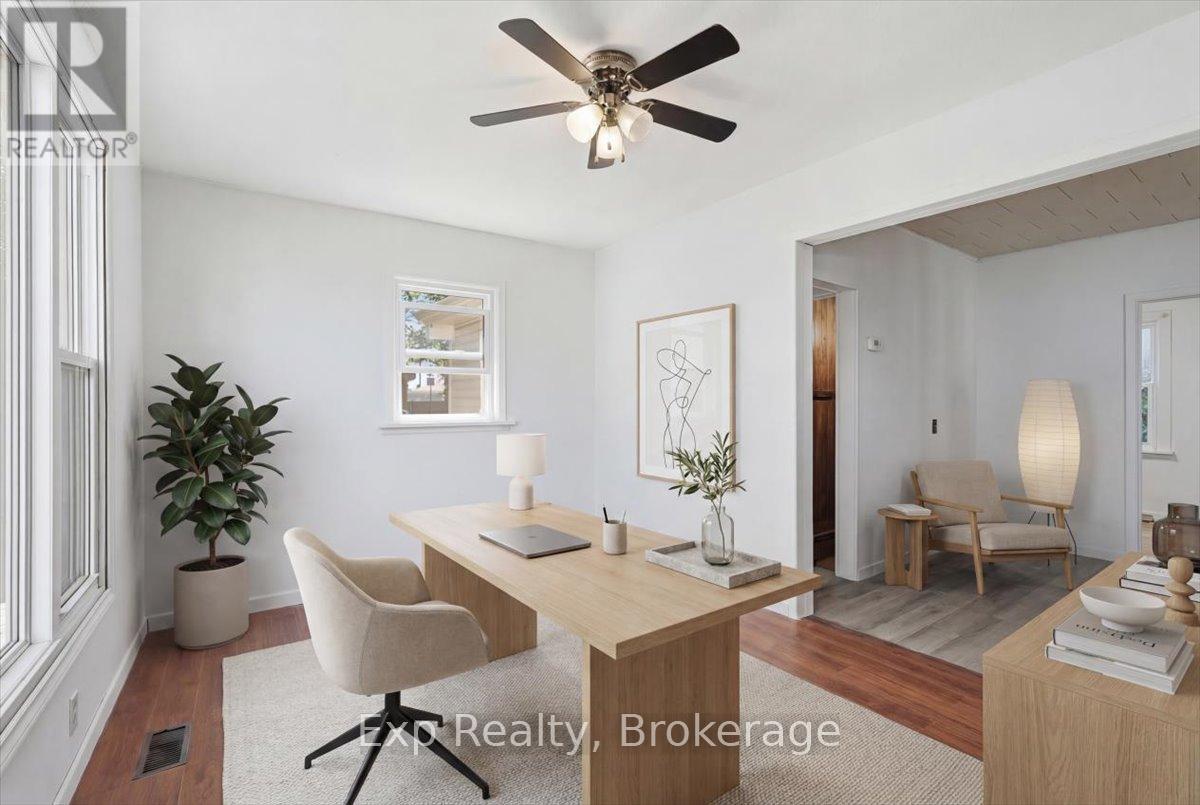 34 LEONARD AVENUE - 3