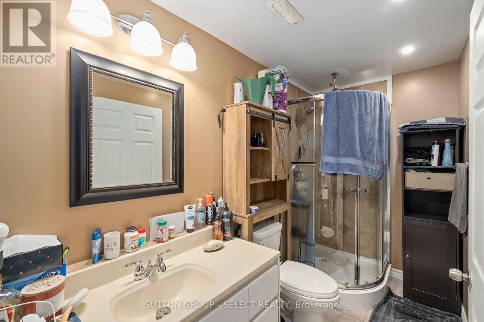 51 GREENWAY BOULEVARD - 20