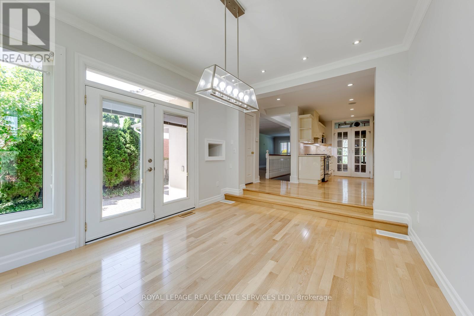 1602 LINCOLNSHIRE BOULEVARD - 13