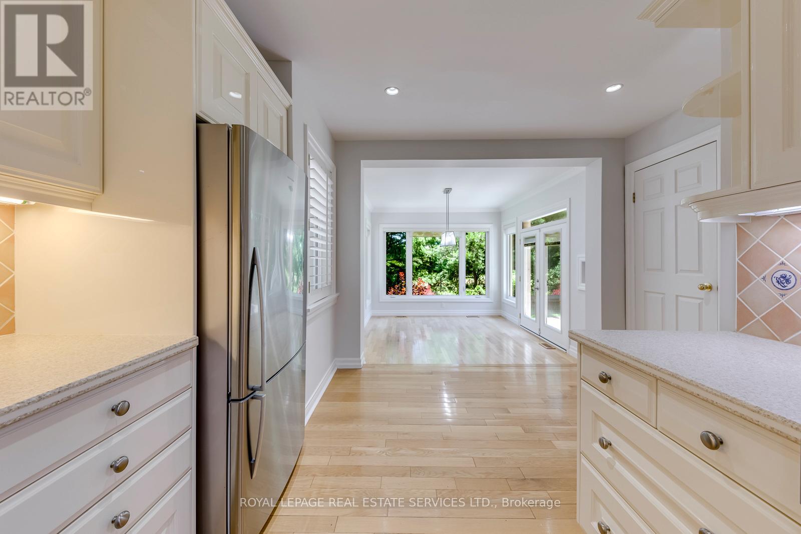 1602 LINCOLNSHIRE BOULEVARD - 16